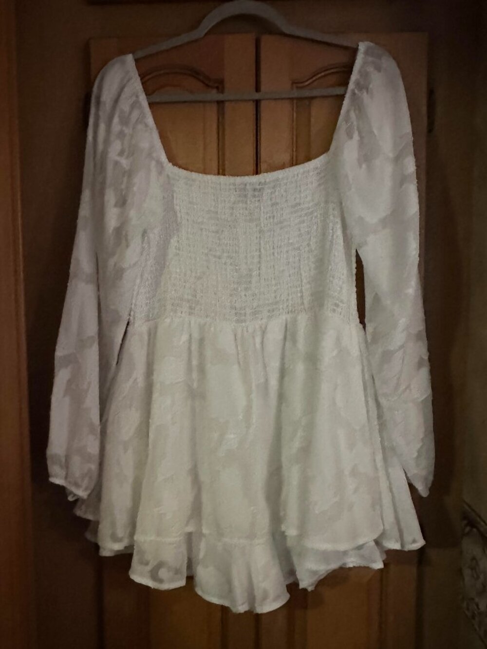 Rue 21 White Stretch Top L